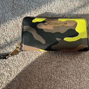 Michael Kors Wristlet (slight lifting around corners)